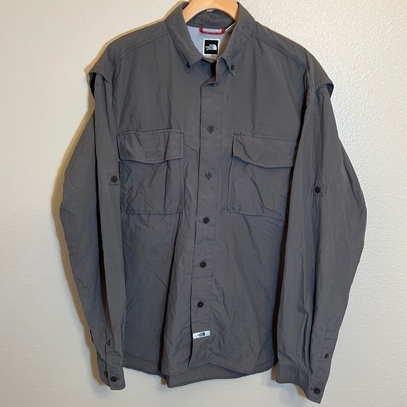 The North Face Button Down Long Sleeve Shirt - Picture 1 of 13